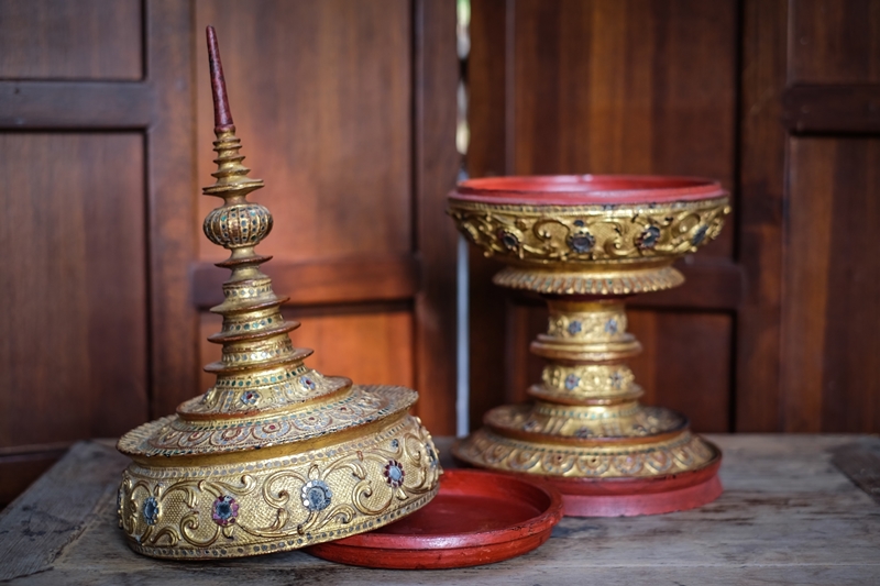 Extremely Rare Early 18C Wood Standing Laos Buddha #DW054